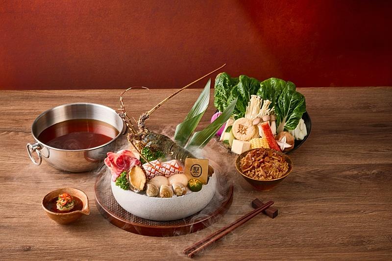 聚新推出的個人餐龍蝦海宴盛合，可獨享整隻龍蝦和豐富海物。