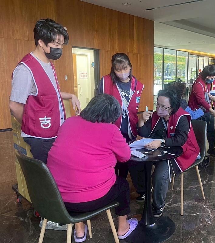 走入社會住宅關懷長者 元智大學護理學系實踐社區高齡健康治理