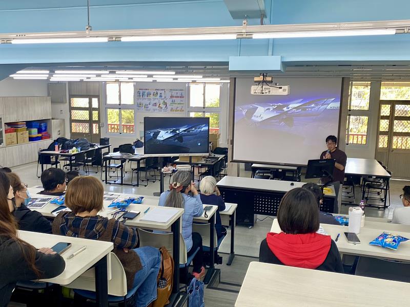 培育在地太空科學人才 臺東縣首度攜手國家太空中心、ARRC團隊教授「固態糖廠火箭」實作