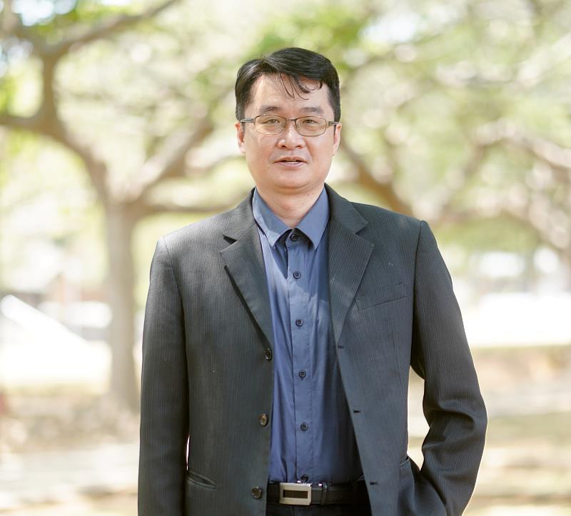 該獎項自150多位來自全球的領域編輯中僅遴選14人獲獎，林國平教授亦為本年度唯一獲此殊榮的台灣學者。