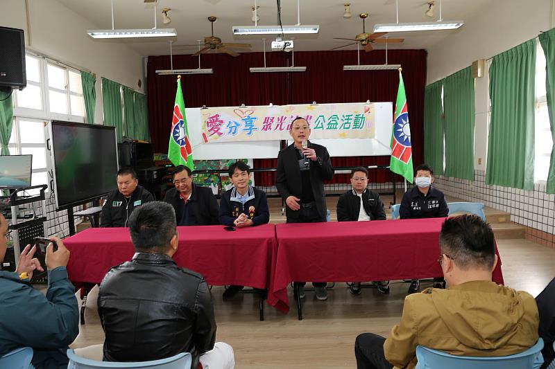 台灣冷凍空調展望關懷協會鐘智彥理監事致詞。