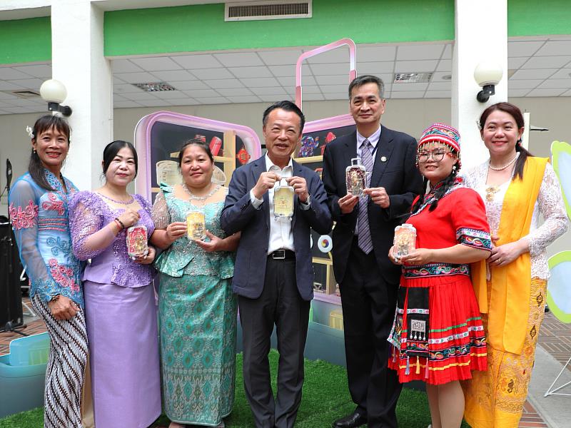 2026台灣燈會「進嘉門．伊嘉人」新住民燈區溫暖點亮嘉義