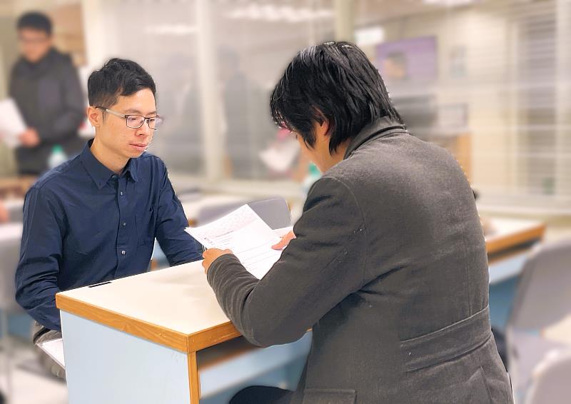 北分署「產業新尖兵計畫」結訓前邀請用人企業辦理現場就業媒合活動，提升訓後就業成效，也為產業注入新血。