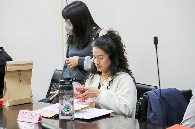 九華山地藏庵捐830萬冬令慰問金 助嘉義弱勢家庭過好年