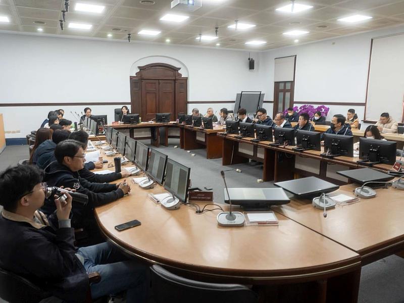 市府持續透過道安會議強化交通安全。