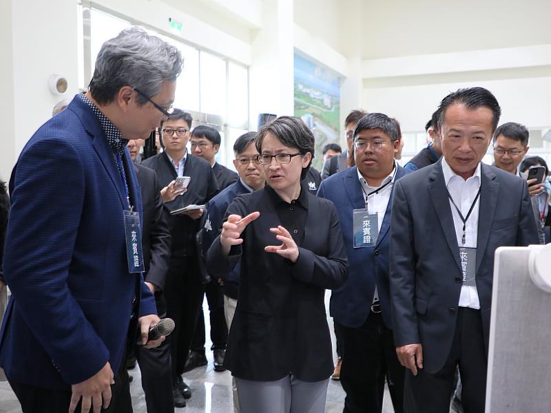 副總統蕭美琴再度訪視亞創中心無人機國家隊