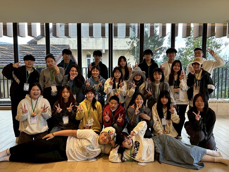 靈鷲山慈善基金會1月25日至27日舉辦「2026靈鷲山向陽而生成長營」。（圖由靈鷲山佛教教團提供）