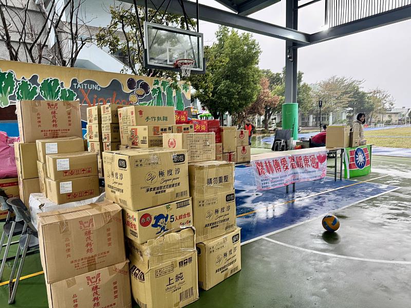 傑林傳愛溫暖東河 跨縣市公益送暖部落