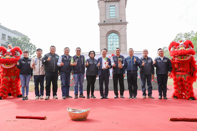 嘉義縣「府會之心」鐘樓廣場再造工程動土 打造友善人本公共空間