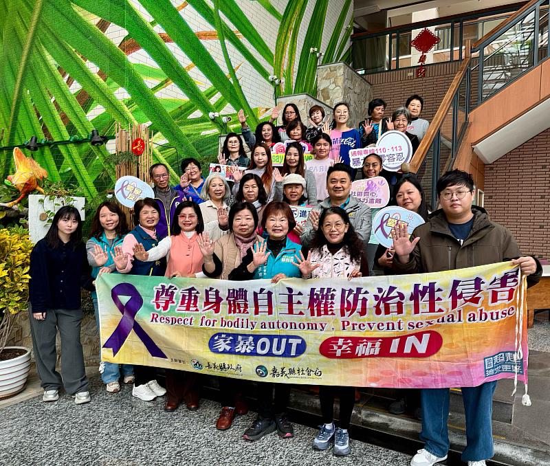 大林鎮平林社區、義竹鄉東過社區通過第2屆紫絲帶初級預防認證