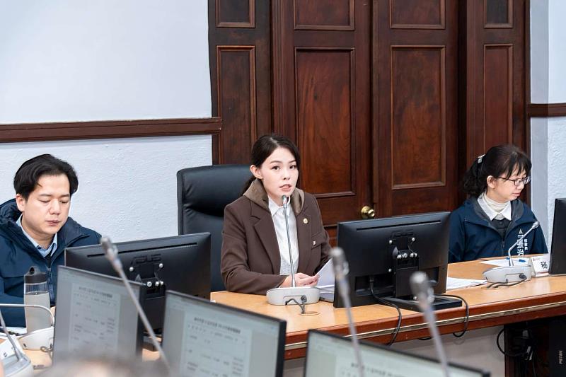 竹市府本週市務會議 高虹安肯定消費金實體發放順利 展現跨局處執行力