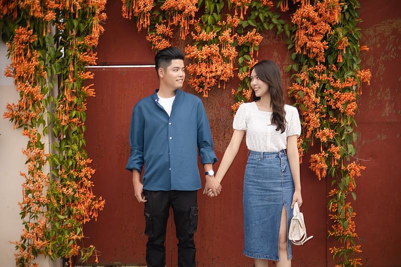 炮仗花瀑綻放迎新春。