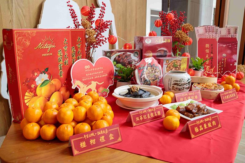 嘉義縣年菜送暖14年不間斷 溫暖弱勢家庭