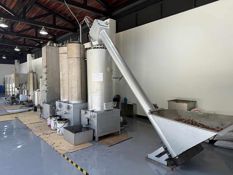 奮起湖林業循環利用場域氣化爐設備。