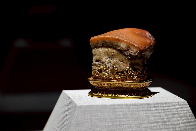 蘭陽平原資源豐富，展出的肉形石展現精湛雕工，是觀眾的最愛