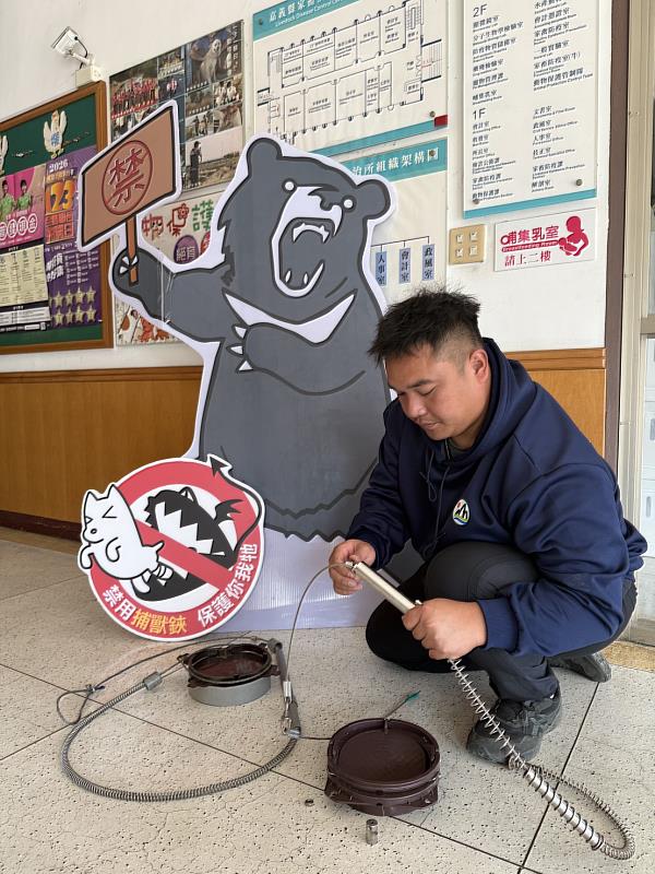 嘉縣查獲新型「雙彈簧」山豬吊 家畜所警告：違法設置移送法辦