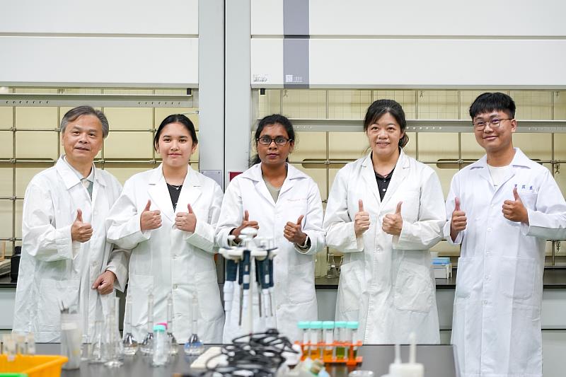 理工學院年度產學合作金額超過新台幣6千萬元，連續6年進榜THE全球工程領域排名。