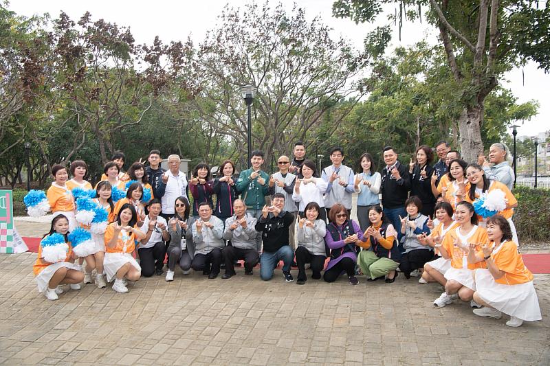 黃敏惠市長見證樂齡訓練場啟用。