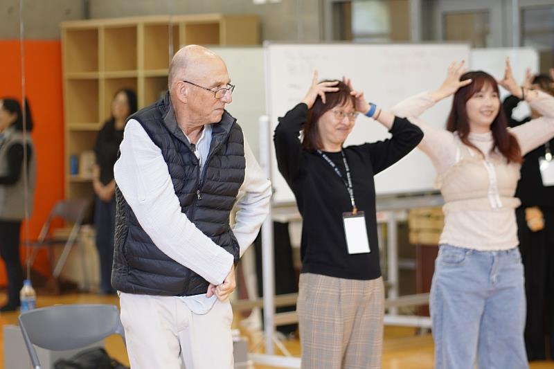 南大大師工作坊，透過具身化戲劇遊戲，讓語言學習更生動有趣。