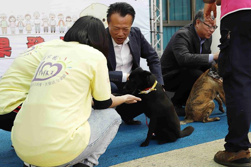 嘉義縣獨創「浪浪就業服務站」 浪浪成為夥伴不再流浪