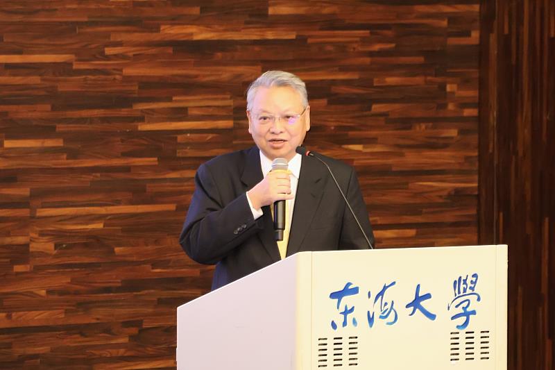 對外關係協會會長令狐榮達曾任臺中市副市長、外交部政務次長,以「地緣政治變局下的美中台關係演變與台灣政經發展趨勢」為題發表演講。