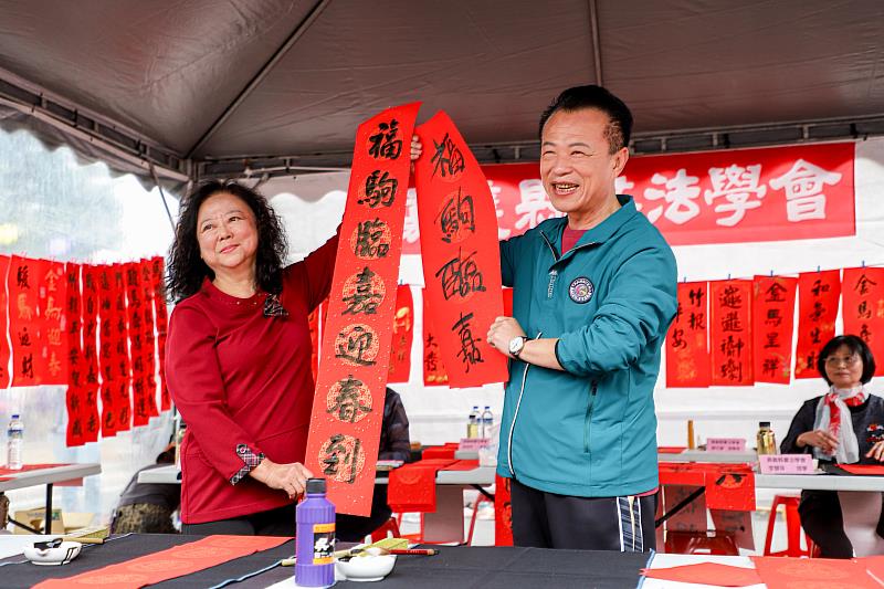 迎新春、辦年貨一次到位 嘉有好市集年貨大街熱鬧登場