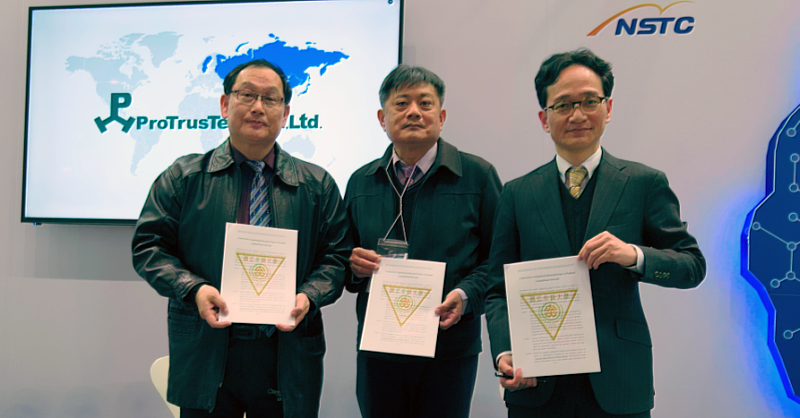 中興大學張健忠教授與日本知名光電大廠TAMRON正式簽署長期合作協議,並完成首筆委託合作案。