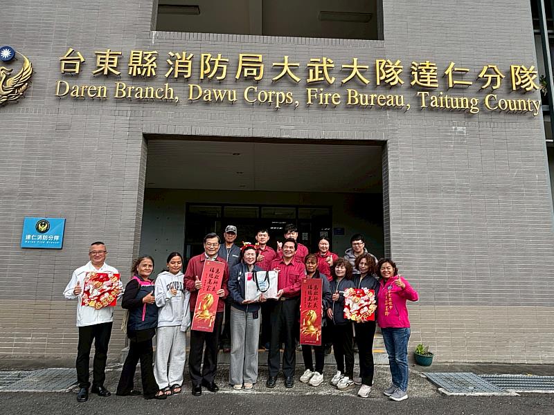 馬年春節將至 饒慶鈴走訪南迴線第一線服務機關 送上祝福與數位紅包