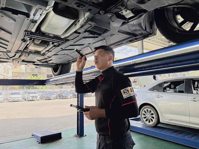 透過uTagGo平台及行冠企業嚴格的查定、認證體系及全台最大二手車拍賣平台,將數位入口與實體汽車服務體系進一步串聯。