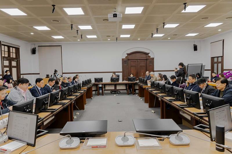 竹市府本週市務會議聚焦低碳永續與廉能治理 高虹安市長：周延整備迎春節