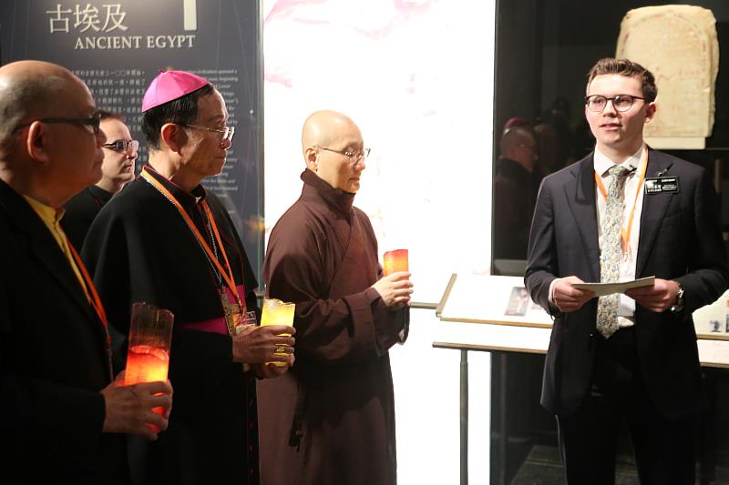 青年代表發表「和平宣言」。（圖由世界宗教博物館提供）