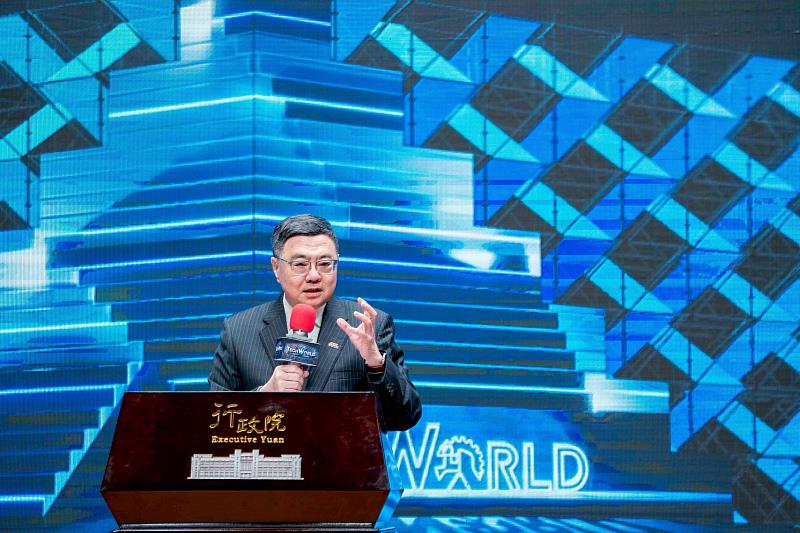 行政院長卓榮泰出席「2026年台灣燈會TECH WORLD館」記者會。