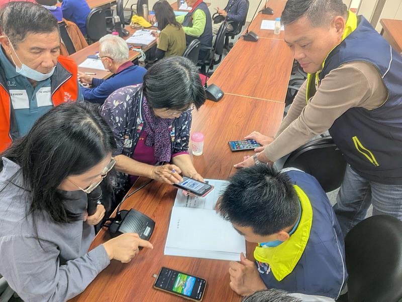 屏東縣救國團凝聚基層力量 深化屏東公益服務及AI科技應用