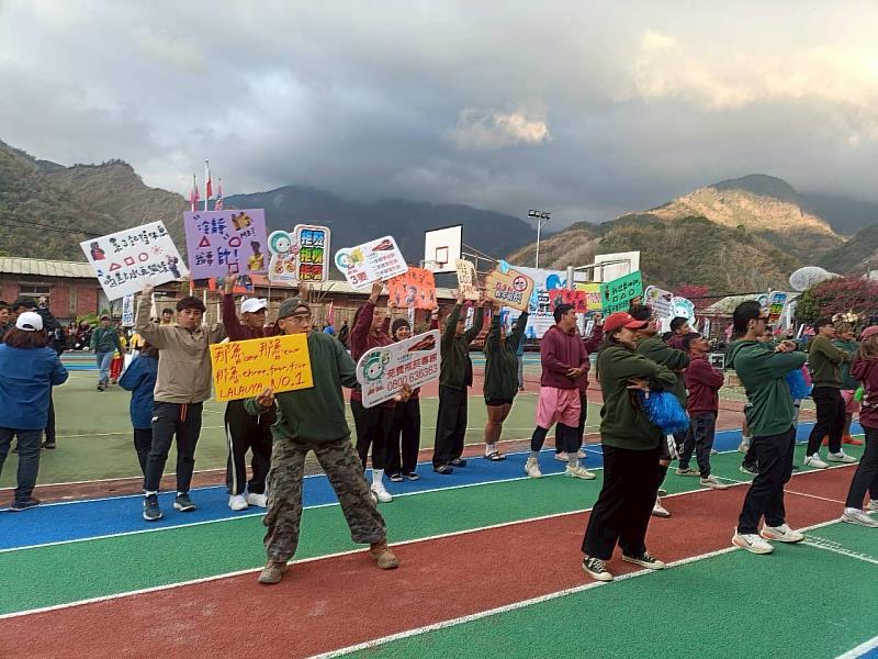 阿里山鄉運登場 青年熱舞響應 「我運動，我不抽菸、不喝酒、不嚼檳榔」