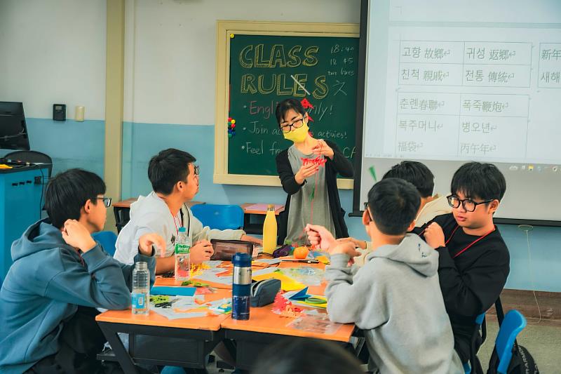 韓語課程結合手作。