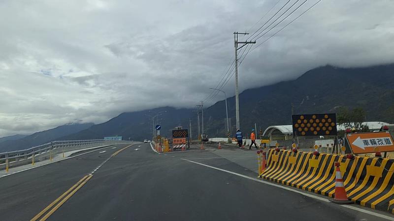 池上大橋北上線通車 關山警籲「一般道路速限60公里、工區速限30公里」減速慢行保道安