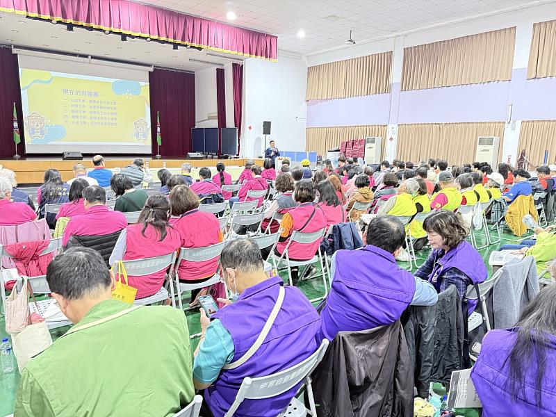 高雄市救國團厚植義工服務量能 培力領導幹部向前行