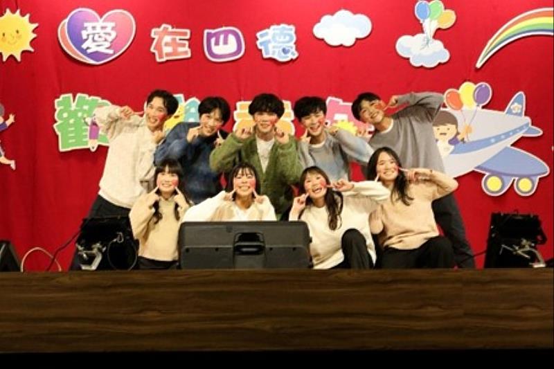 《日青服務隊》同學愛在霧峰四德國小。