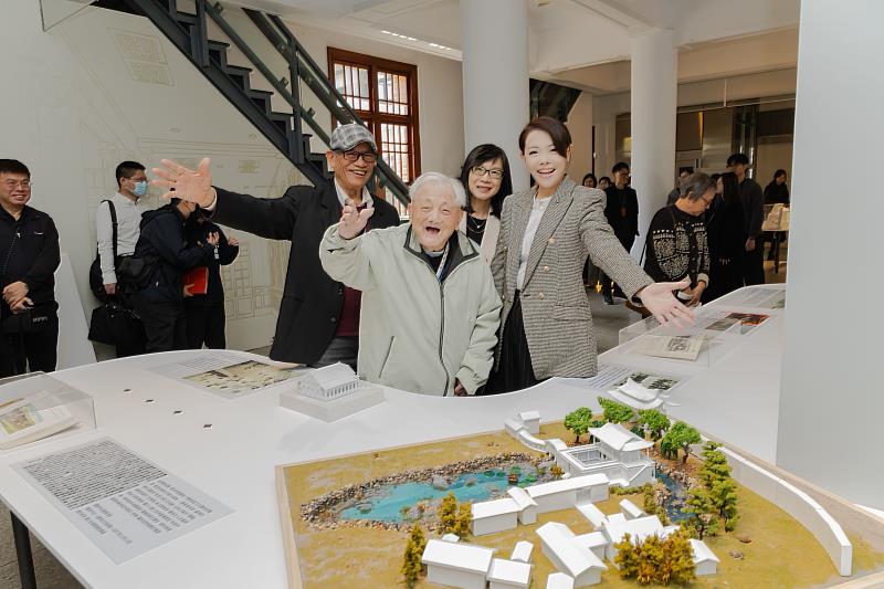 「城市畫卷:故宮X新竹數位特展」開展,高虹安市長邀民眾前來觀賞。