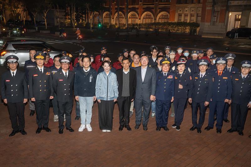 春節維安不打烊！高虹安市長慰問警消 同心守護竹市平安