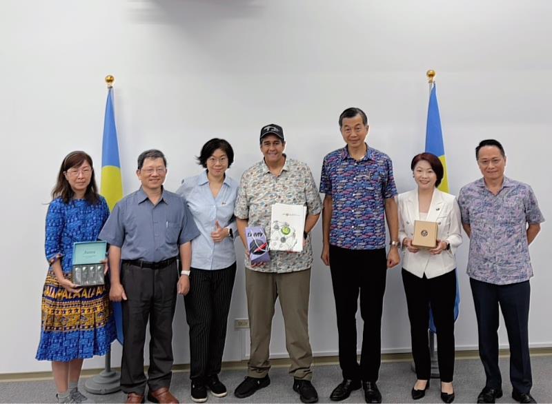 駐帛琉大使陳剛毅陪同台灣世曦工程顧問股份有限公司專業訪團晉見帛琉總統惠恕仁。