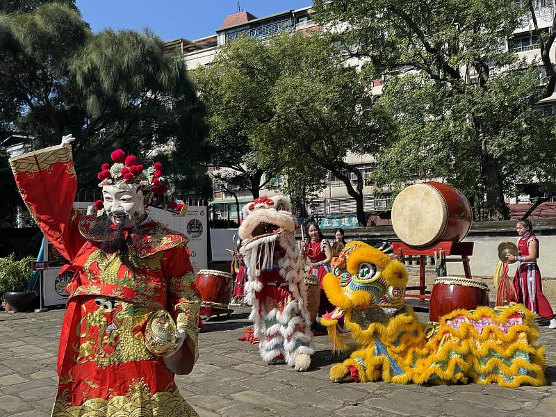 國定古蹟林本源園邸農曆春節期間,將於初二開園,邀請民眾一起接財神、祈好運。