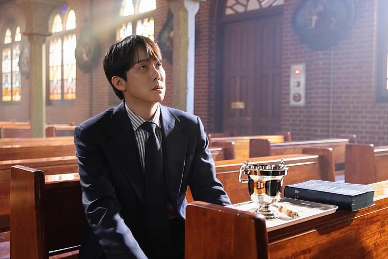 Hami Video 3月最新獨家韓劇《神與律師事務所》由韓國男神柳演錫主演，將於3月3日來台舉行開播記者會，客戶參加粉絲專屬活動有機會親臨現場感受男神魅力。