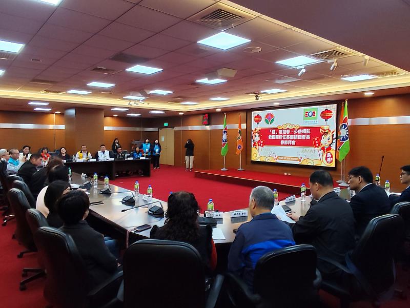 苗栗救國團新任基層組織會長拜會縣府 鍾東錦盼公私協力造福山城