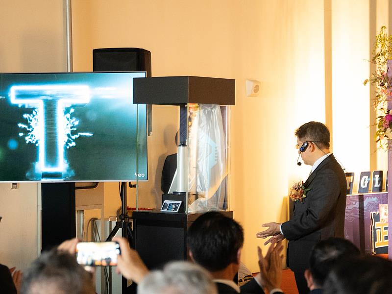 強化全球AI供應鏈關鍵拼圖 日商福隆公司「特殊玻璃T-Glass」正式量產