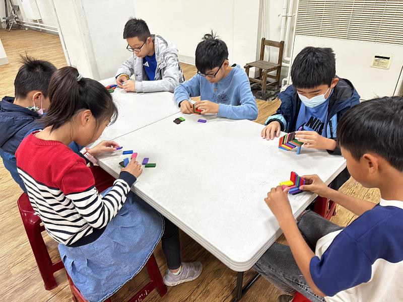 2026年屏東縣「快樂冒險家-可睿特小巨人品格營」登場