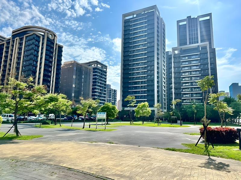 江翠北側重劃區沿著環河道路劃分為AB、C、DEF、G等7個區塊，各區距離捷運站的遠近不一，形成不同的購屋考量。