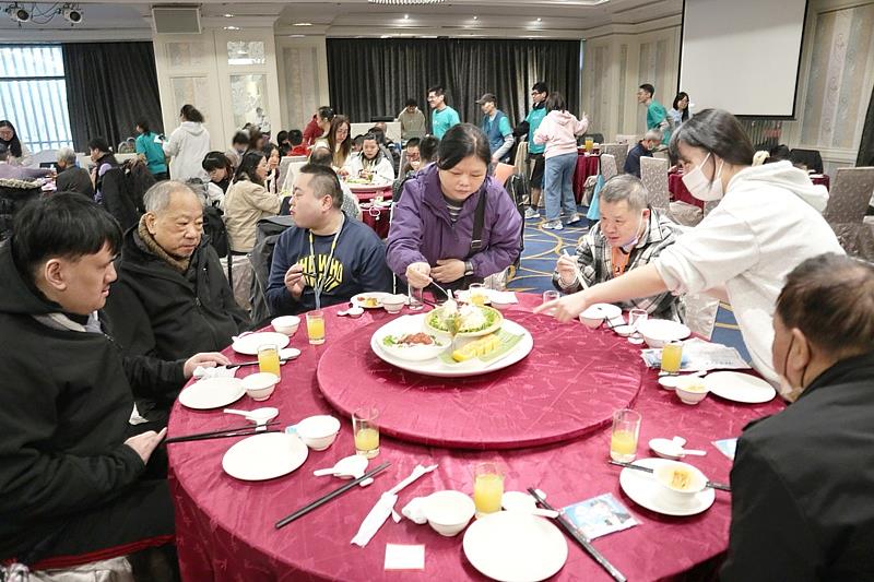 伊甸秀峰家園聯手同興、大同小作所 共享圍爐時光