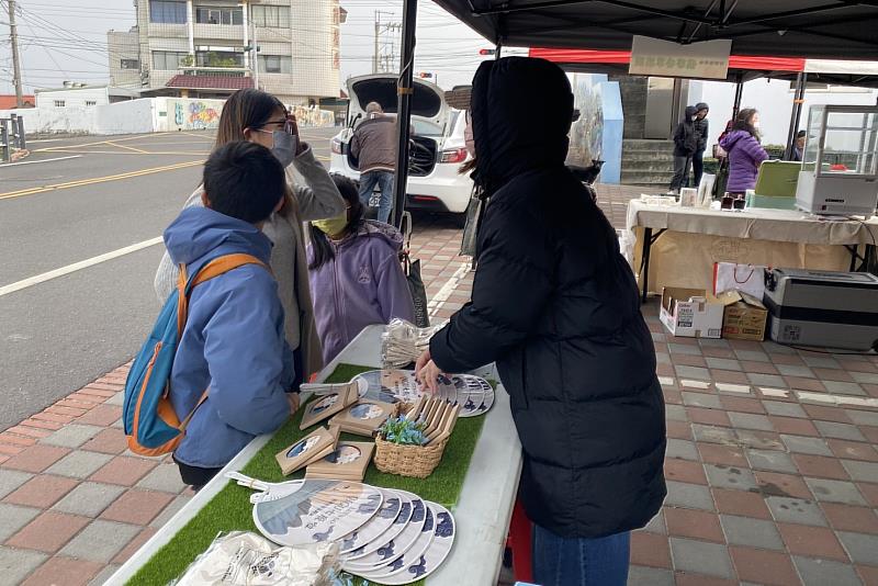 南大USR團隊介紹計畫發展脈絡與學生參與情形，展現大學結合教育實踐與在地產業連結的行動成果。