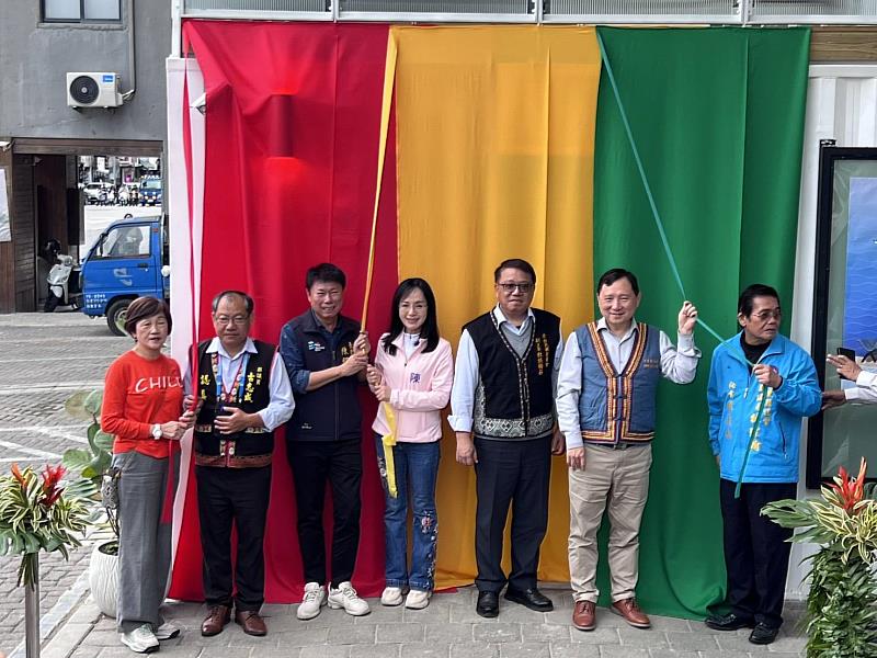 台東波浪屋「部落文化旅遊櫥窗」揭幕 饒縣長力邀旅人深入原鄉